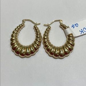 10k yellow gold oval hoop earrings